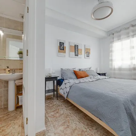 Cb Living - Family In Punta Prima Alicante